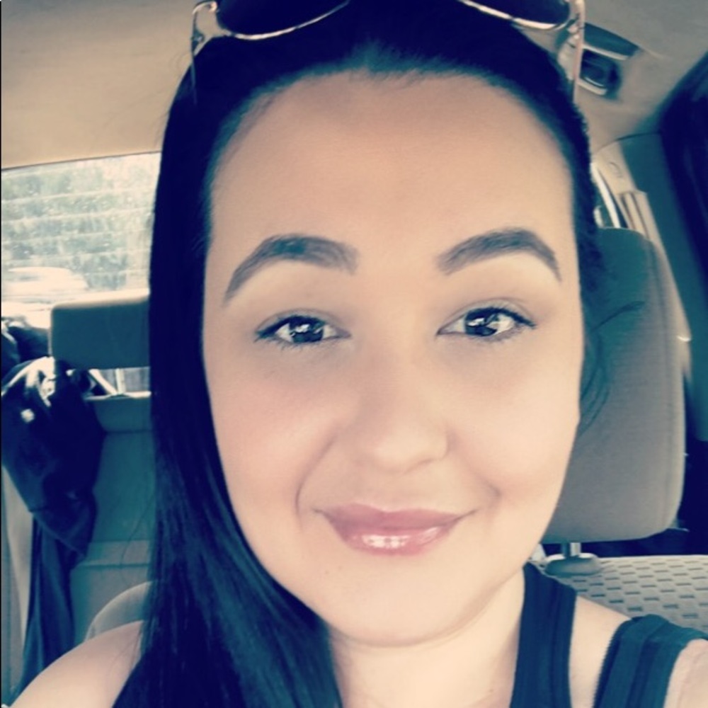 Hey y’all! My name is Catherine, and I love Posh!